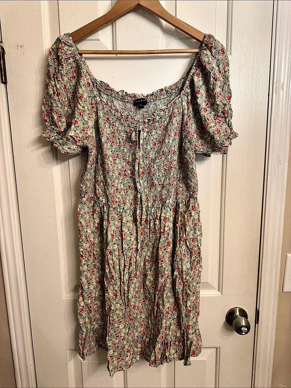 AS WISH Floral Smocked Midi Dress in Green & Red